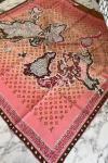 İthal Twill İpek Eşarp SURA Geometrik Desen Somon Turuncusu